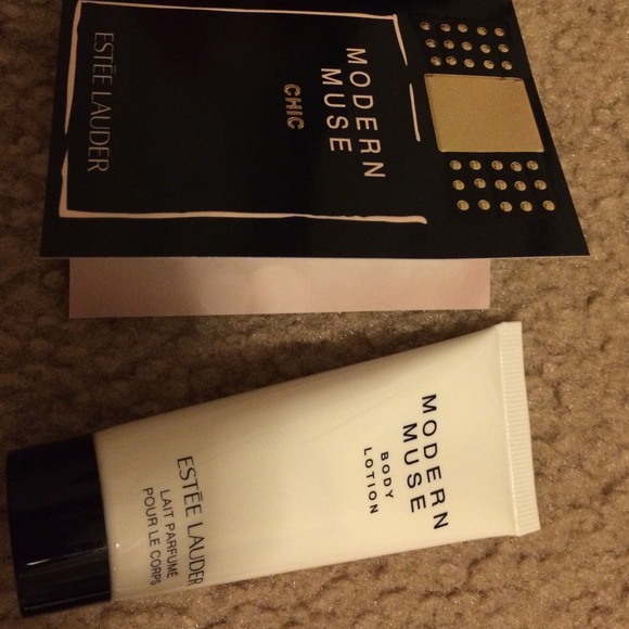 Estee Lauder Accessories - Estée Lauder muse 1.5ml and body lotion 1oz