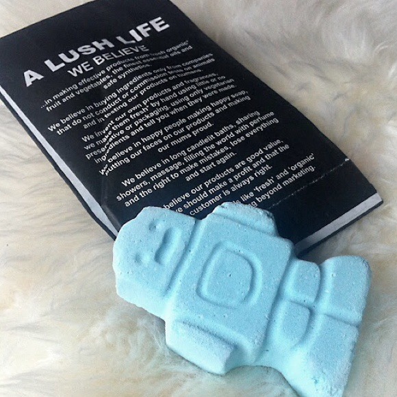 Bundle of 2 LUSH Bath Fizz Bomb