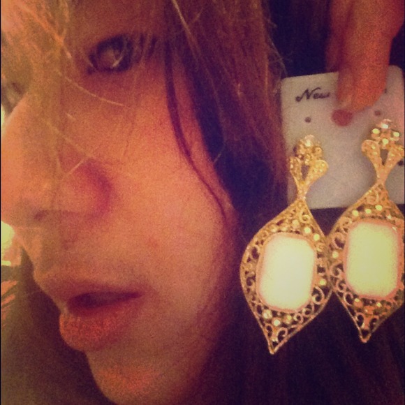 princess earrings
