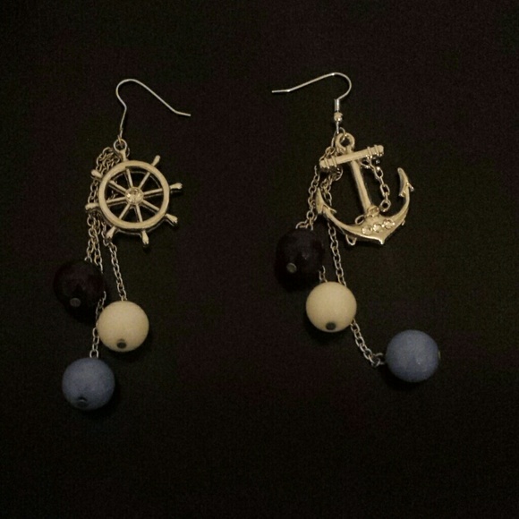 Sailor drop earrings