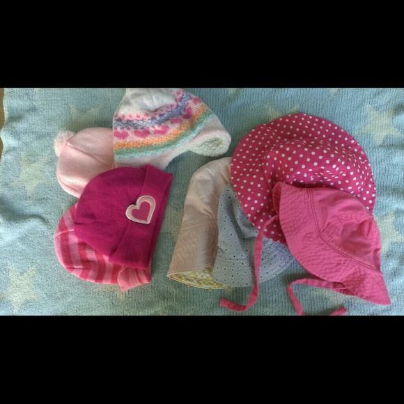 Girls toddler hats and beanies !!