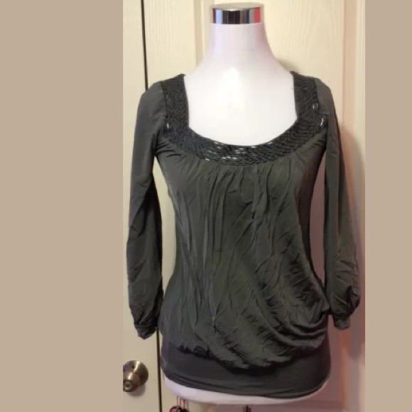 Wet Seal tunic sizes XS