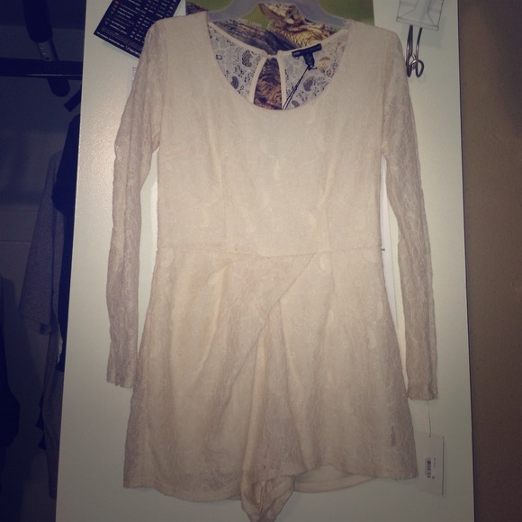 Lace romper