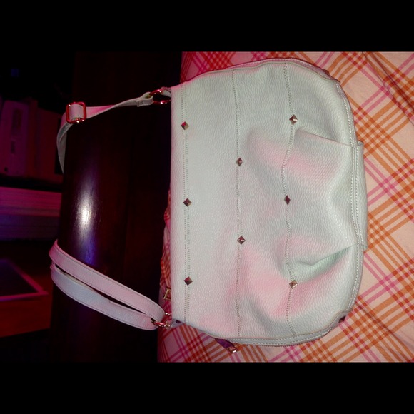 SoLD Cross Body Purse