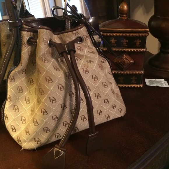Dooney & Bourke handbag