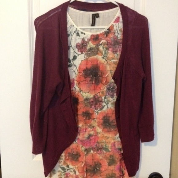 Flowery ripple top