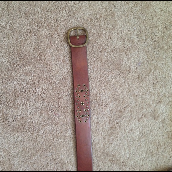 American eagle leather belt