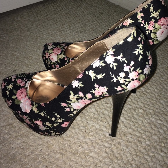 Floral Charlotte Russe Heels