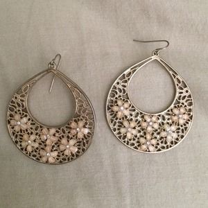 Beautiful Forever 21 Earrings