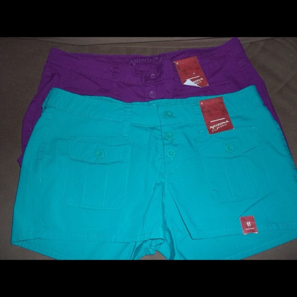 SOLD IN BUNDLE Shorts