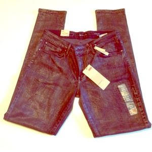 Levi's Demi curve modern rise skinny jean