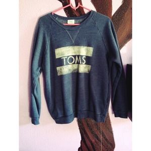 Blue toms sweater