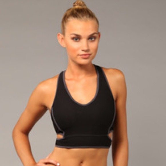 Black textured sports bra