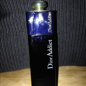 ******sold****Dior Addict perfume