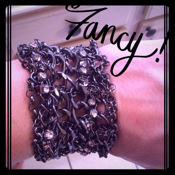 Jewelry - Chain link bracelet