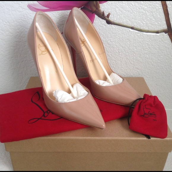 🚫SOLD🚫 CHRISTIAN LOUBOUTIN So Kate 120 Patent - Picture 3 of 4