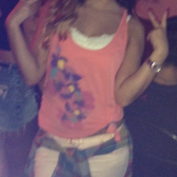 Tank - Picture 1 of 1