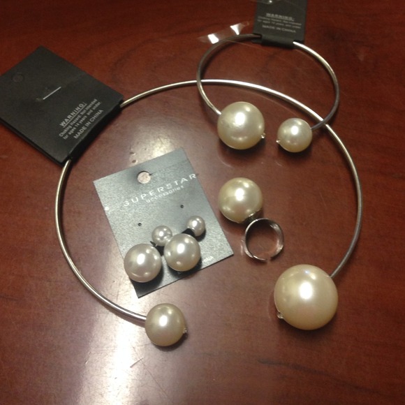 Pearl set, earrings, necklace, bracelet, and ring