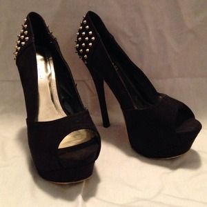 Spiked peep toe heels