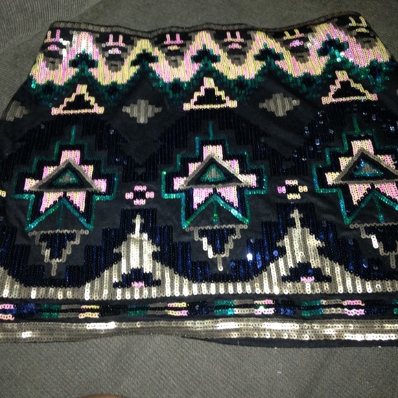 Aztec pattern sequin skirt
