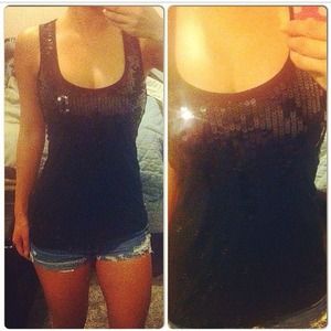 ✨ Black sequin tank small ✨