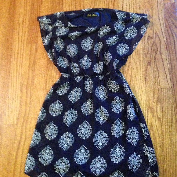 Floral blue and white dress