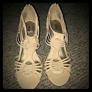 Tan heels