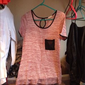 Casual red/black top