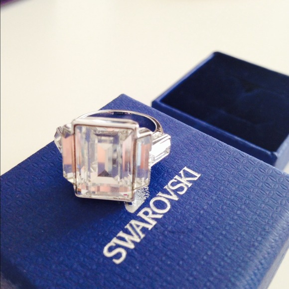 Swarovski Diamond ring