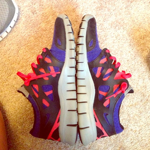 Nike free runs 2 (customized)
