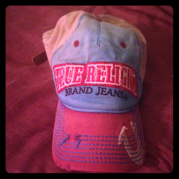 TRUE RELIGION HAT🙆