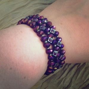 Plus sized stretchy bracelet