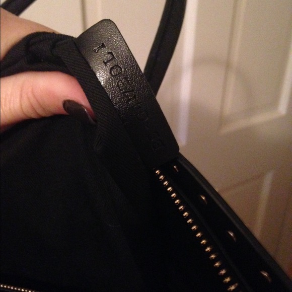 guaranteed authentic Valentino rockstud dome  bag - Picture 3 of 4