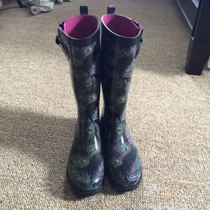 Feather rain boots. NEW! Worn twice.