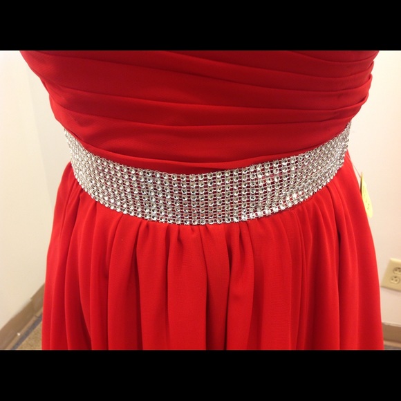Red prom Dress - Picture 3 of 3