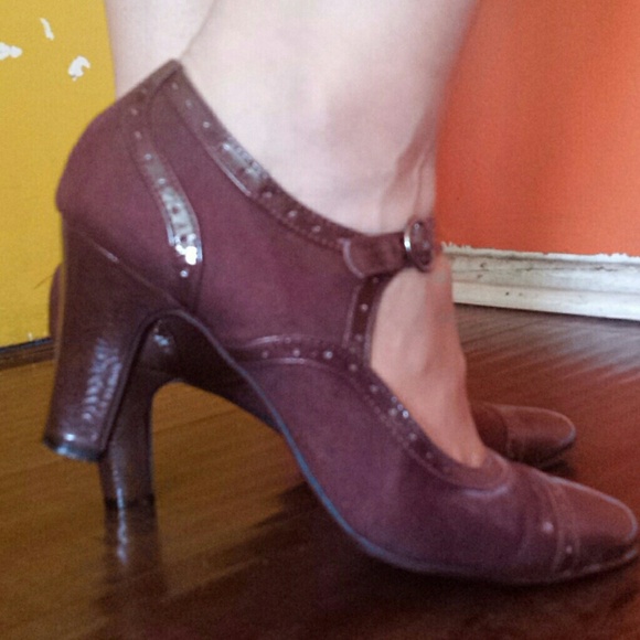 Vintage low heels