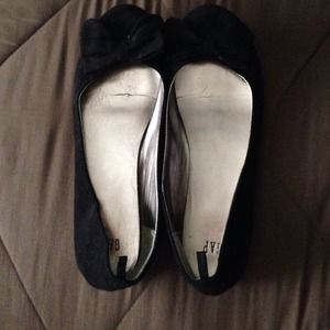 Gap flat shoes