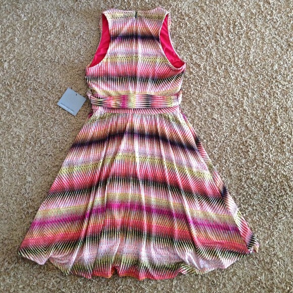 🌸🌸Beautiful multicolored dress🌸🌸 - Picture 3 of 4