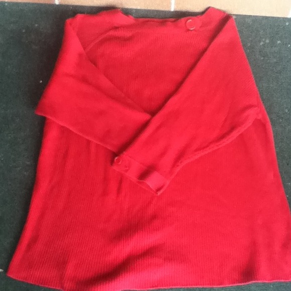 ❤Red Button Sweater❤
