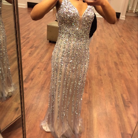 Prom Dress - Picture 3 of 4
