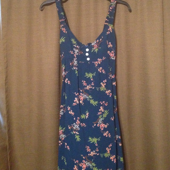 Lucy Love dress