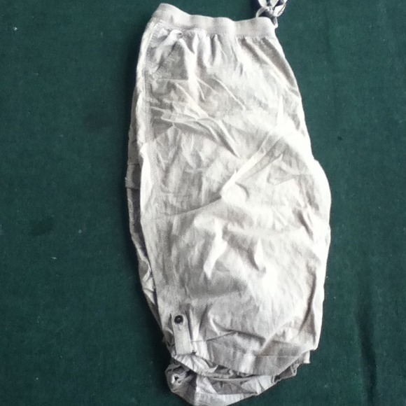 👖Draw-String Capris👖 - Picture 2 of 4