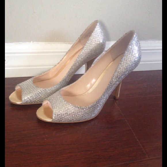 Nine West Silver & Gold Peep Toe Heels, Sz 8