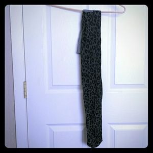 F21 Leopard print tights