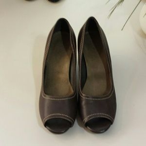Brown leather peep toe wedges