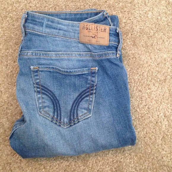 Hollister jeans
