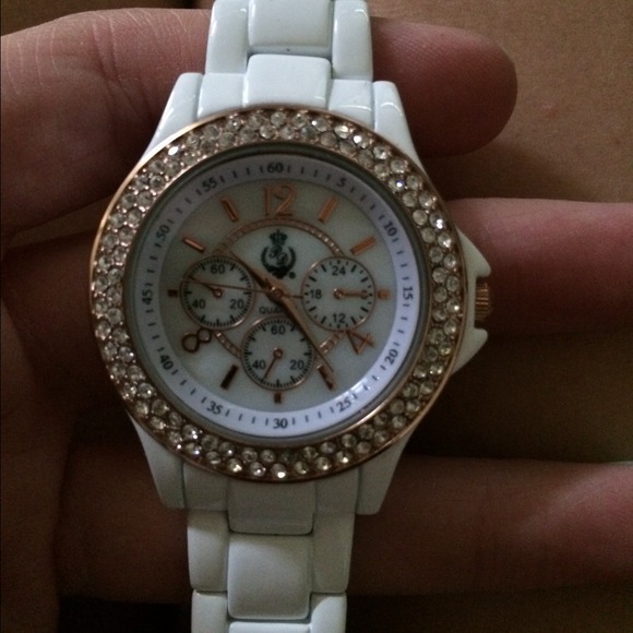 Premiere design watch