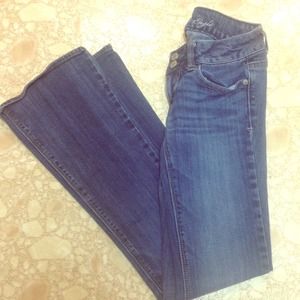 🚫SOLD🚫 Light/Medium Wash American Eagle Jeans