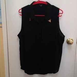 Gold Collar Tipped Blouse