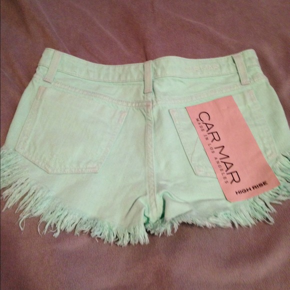 LF high rise shorts - Picture 2 of 3